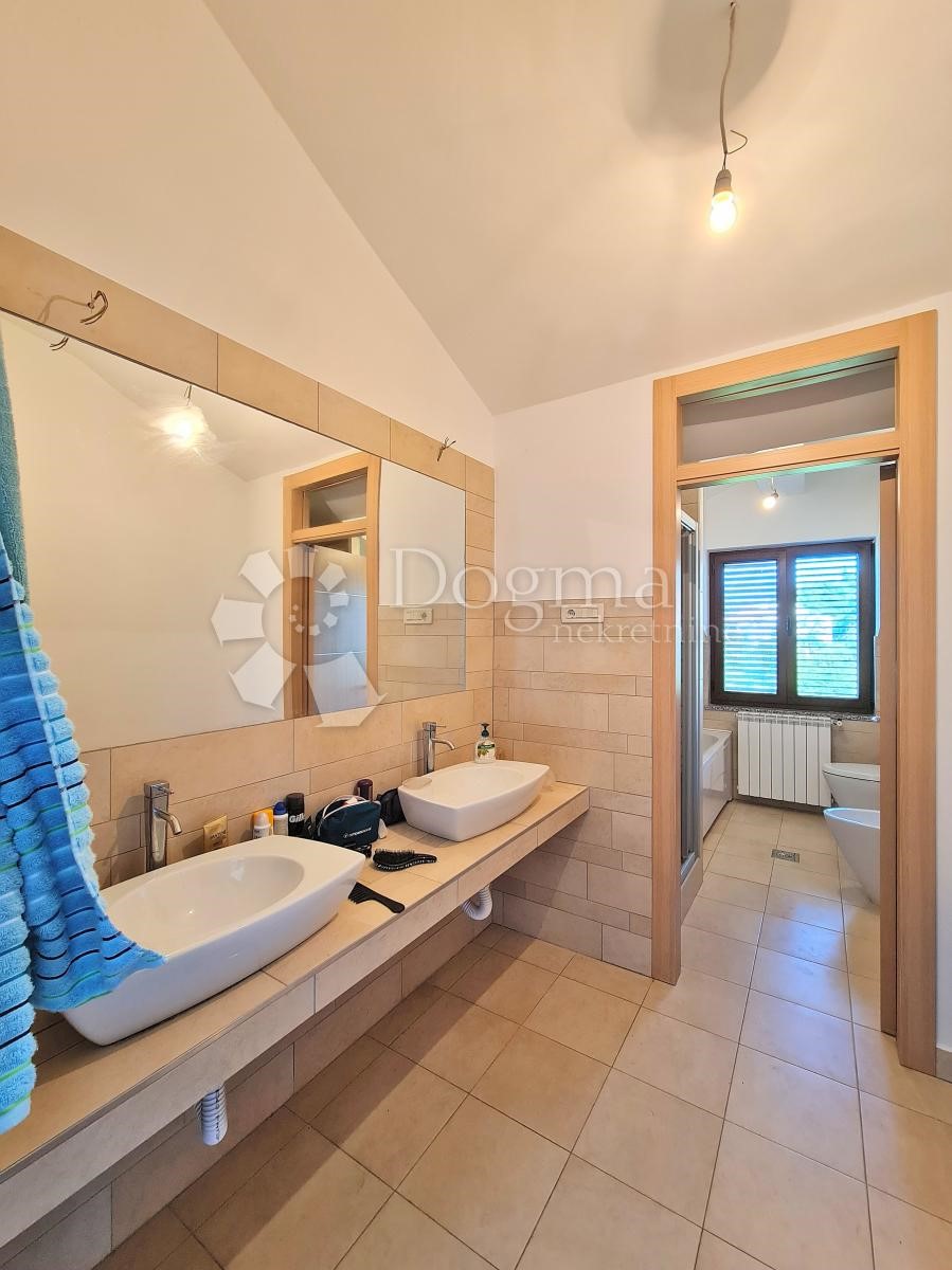 Casa Kantrida, Rijeka, 325m2