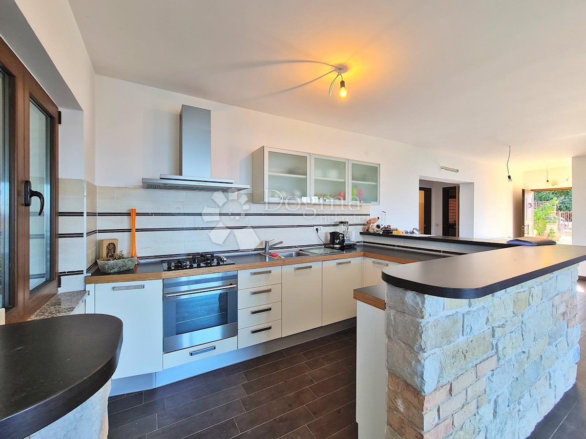 Casa Kantrida, Rijeka, 325m2