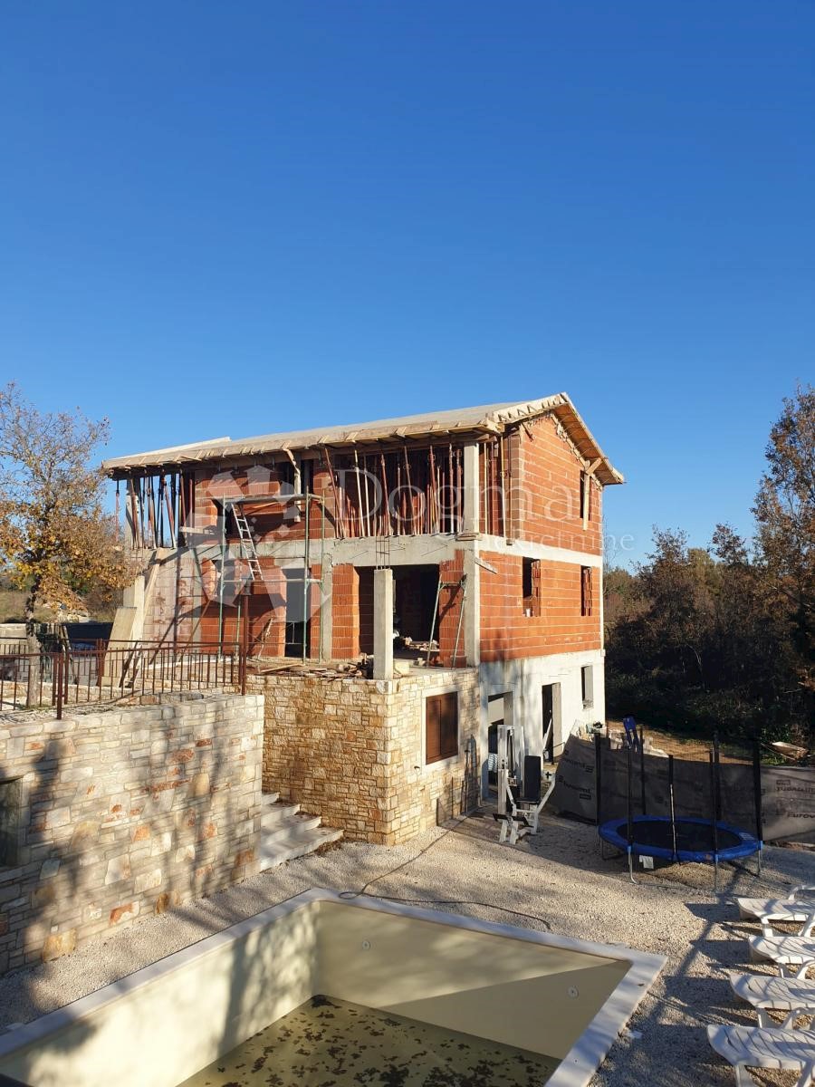 Casa Rojnići, Barban, 226m2