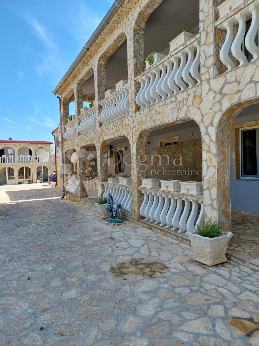 Casa Vir, 700m2