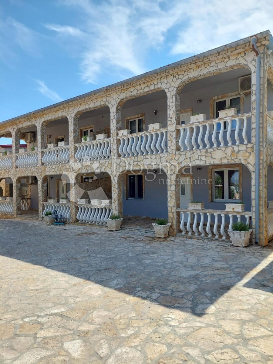 Casa Vir, 700m2