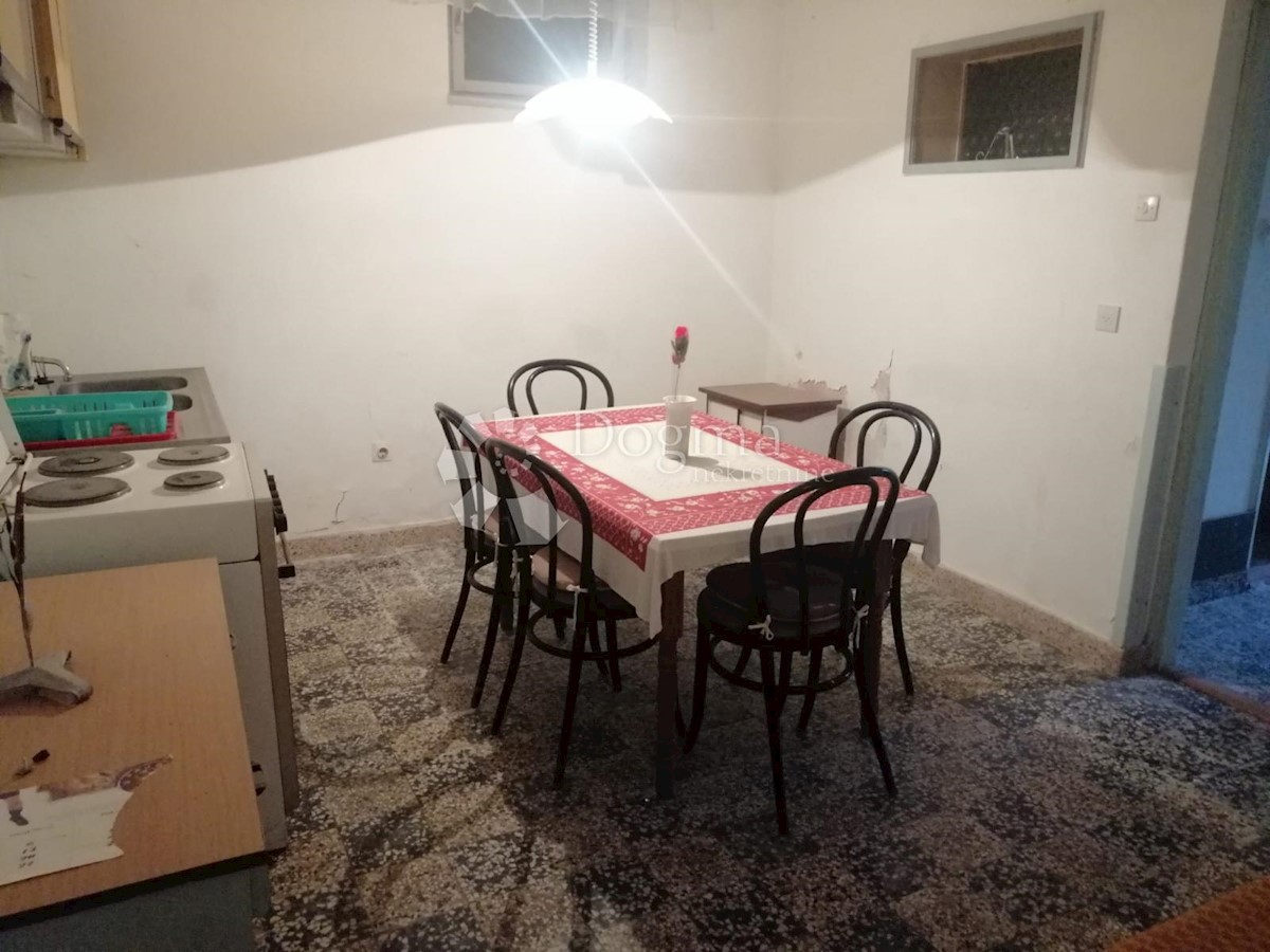 Allogio Grad, Šibenik, 61,80m2