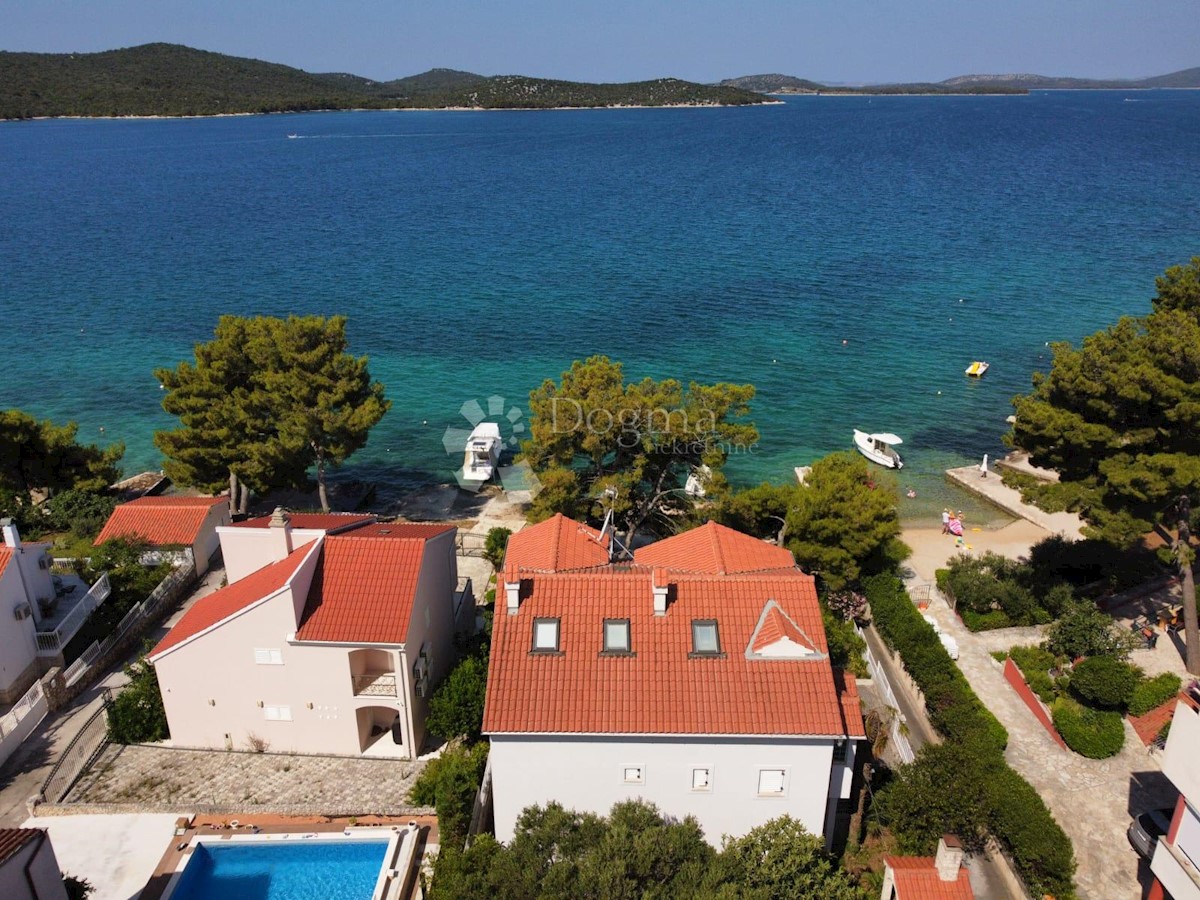 Casa Žaborić, Šibenik - Okolica, 300m2