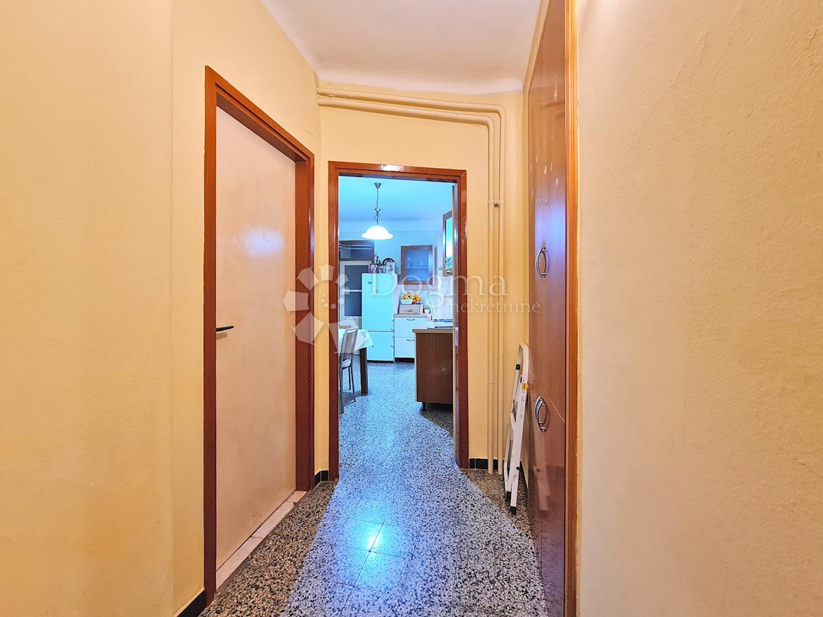 Allogio Centar, Rijeka, 110,55m2