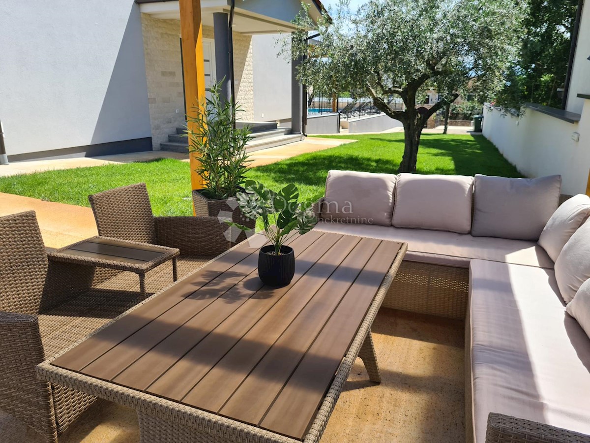 Casa Poreč, 400m2