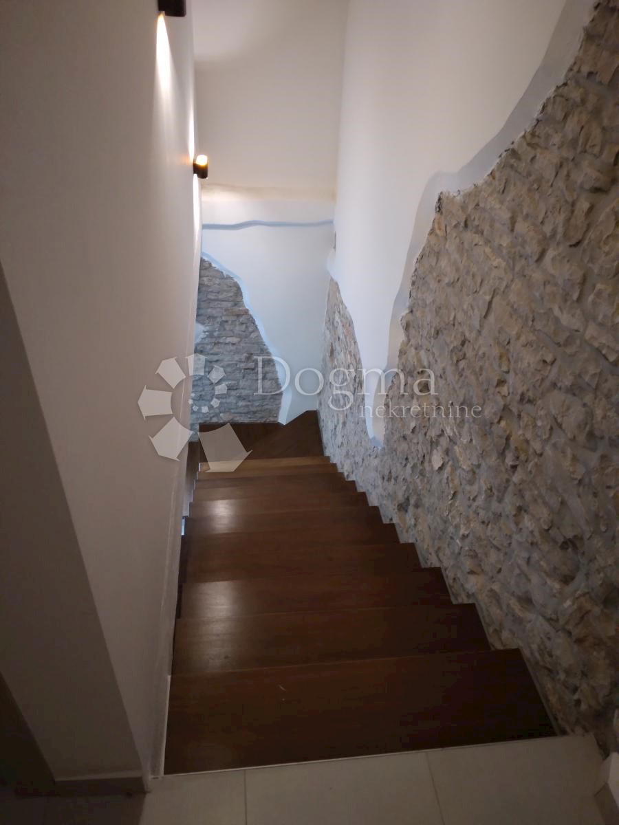 Casa Vodnjan, 180m2