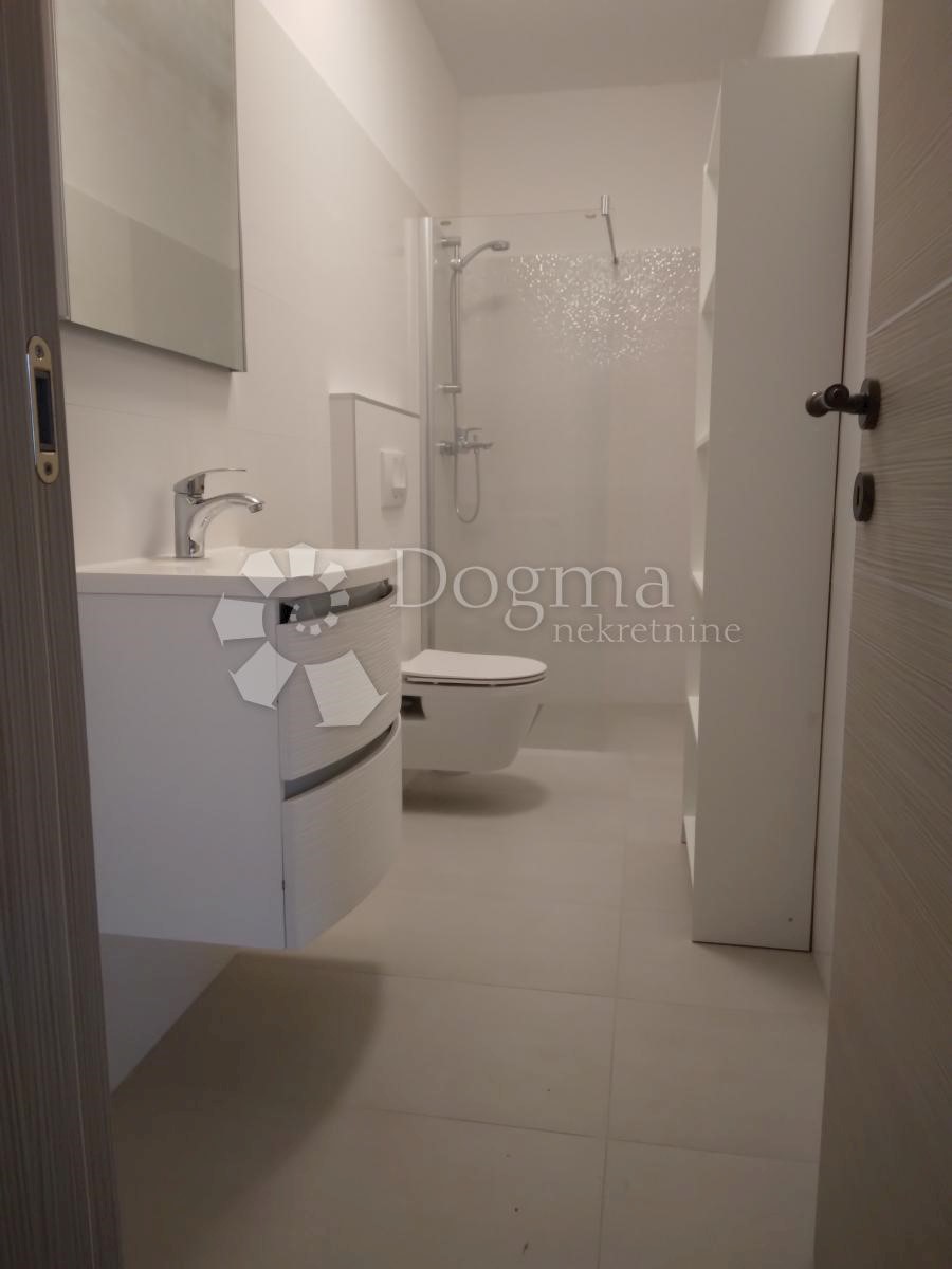 Casa Vodnjan, 180m2