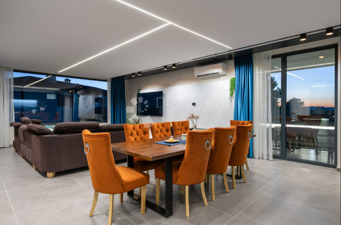 Casa Medulin, 320m2