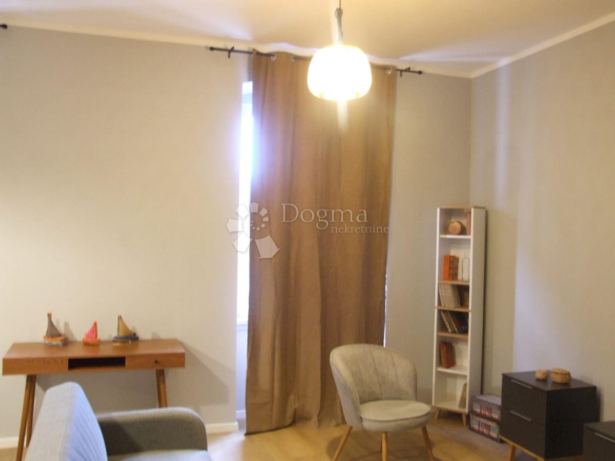 Allogio Centar, Rijeka, 88m2