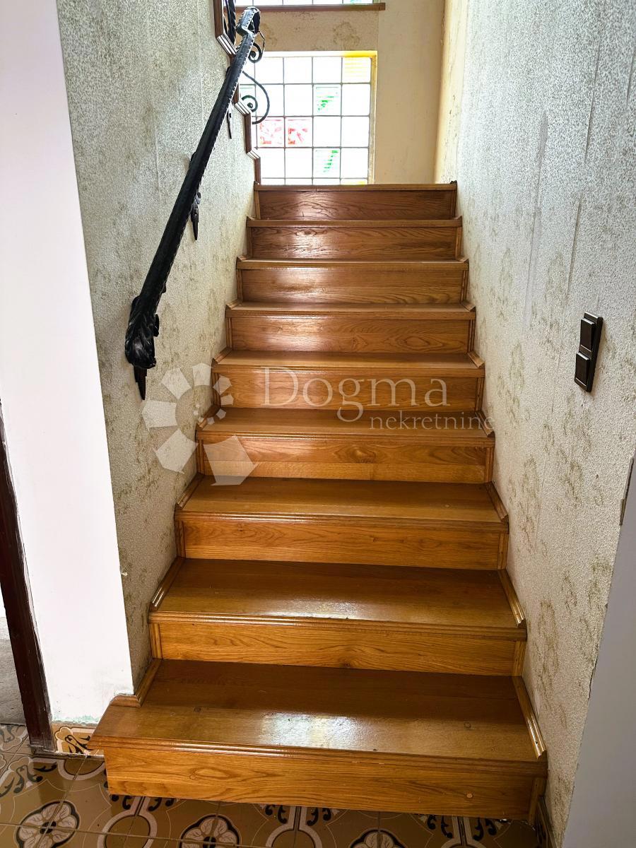 Casa Oštrice, Novi Marof, 110m2
