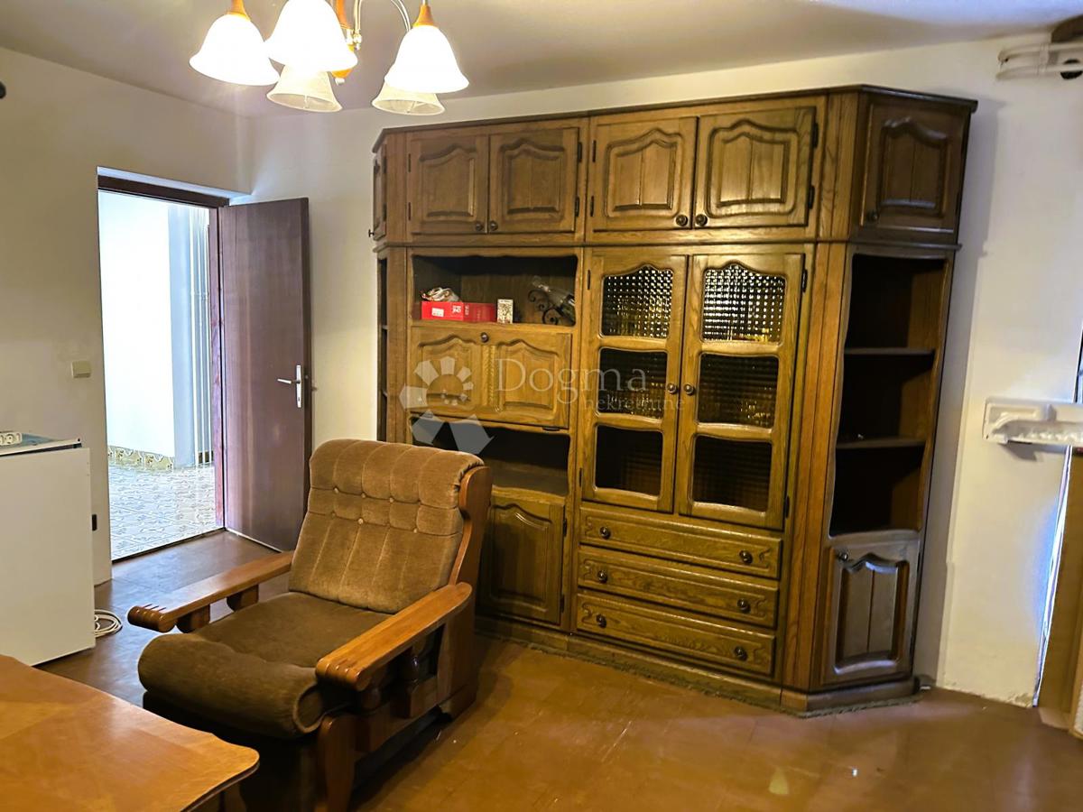 Casa Oštrice, Novi Marof, 110m2