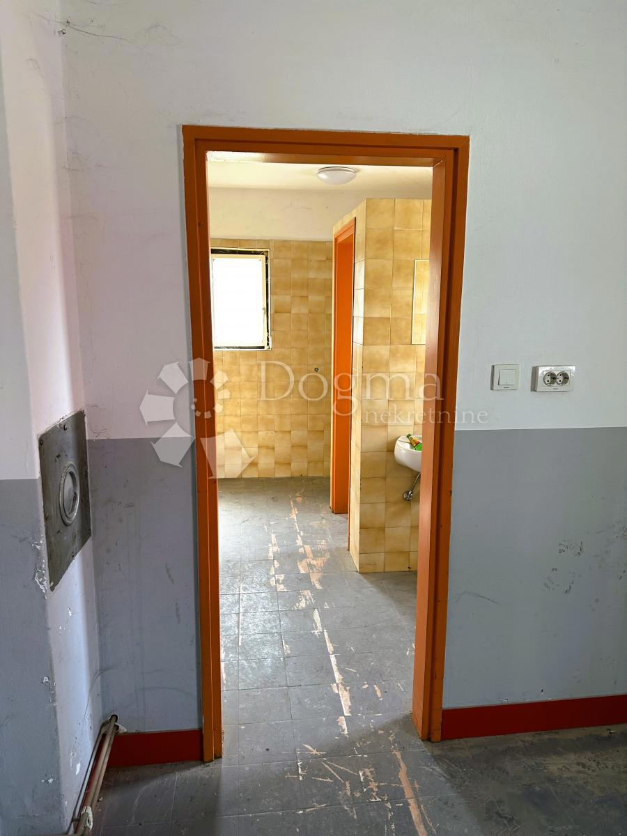 Casa Oštrice, Novi Marof, 110m2
