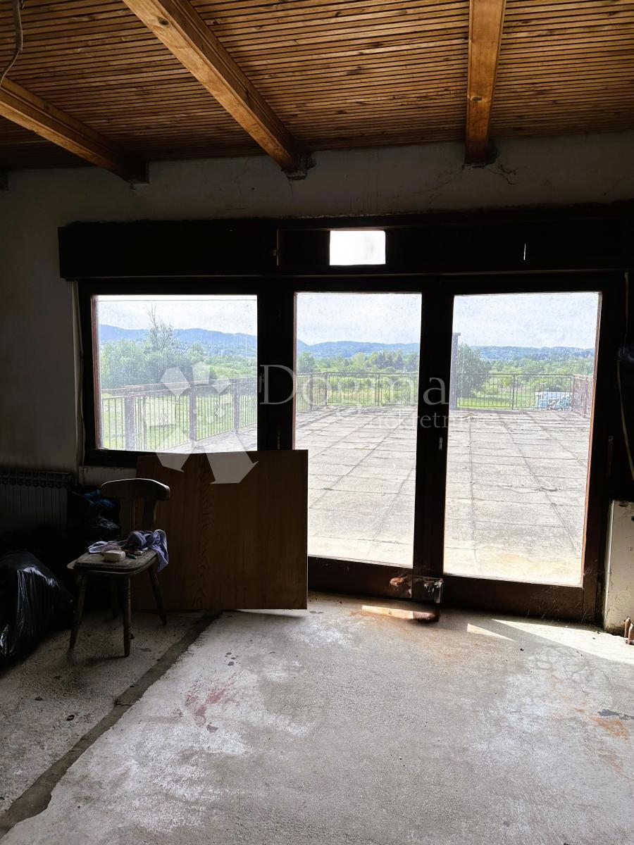 Casa Oštrice, Novi Marof, 110m2