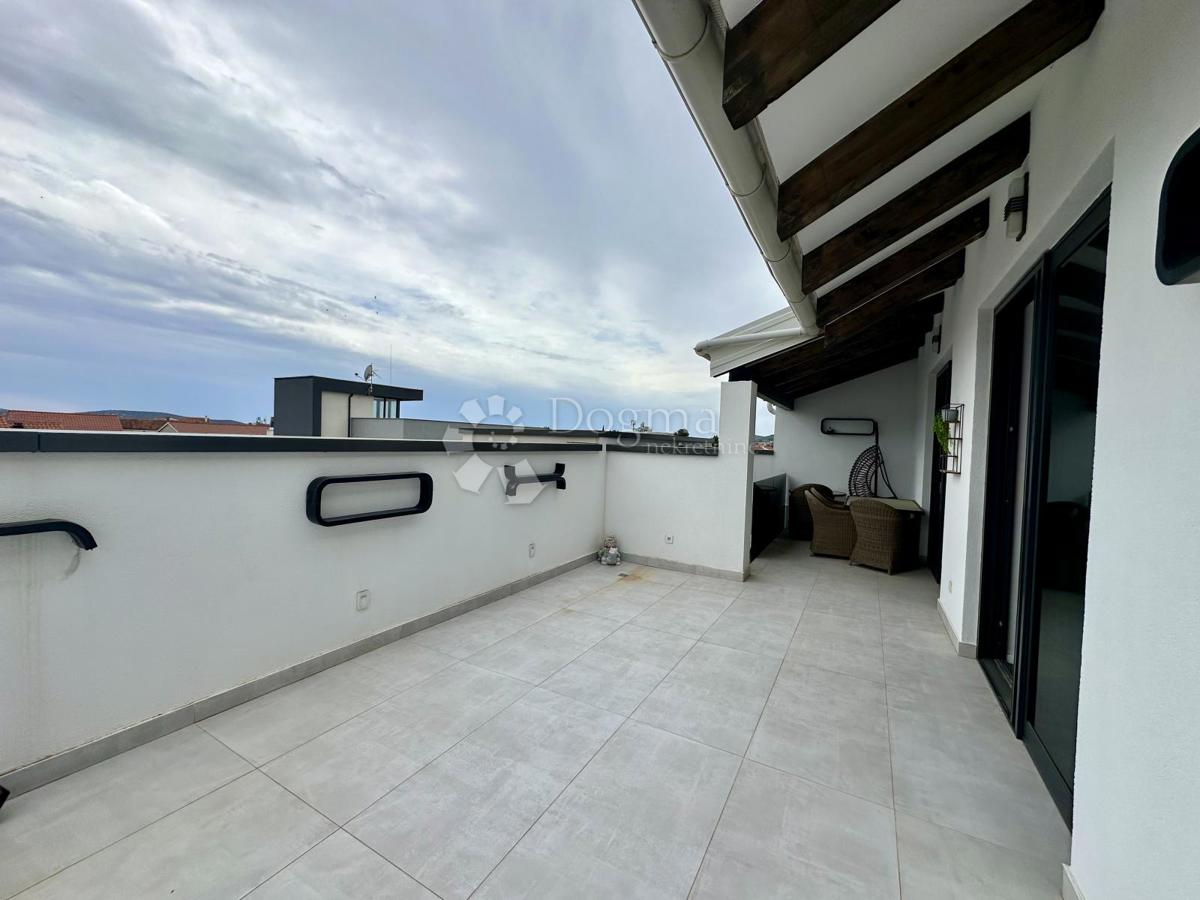 Allogio Vodice, 140m2