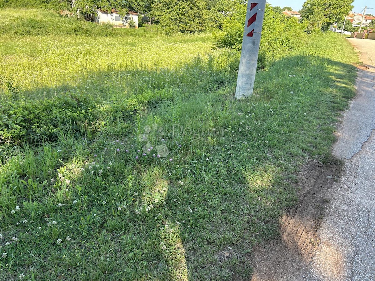 Terreno Bokordići, Svetvinčenat, 852m2