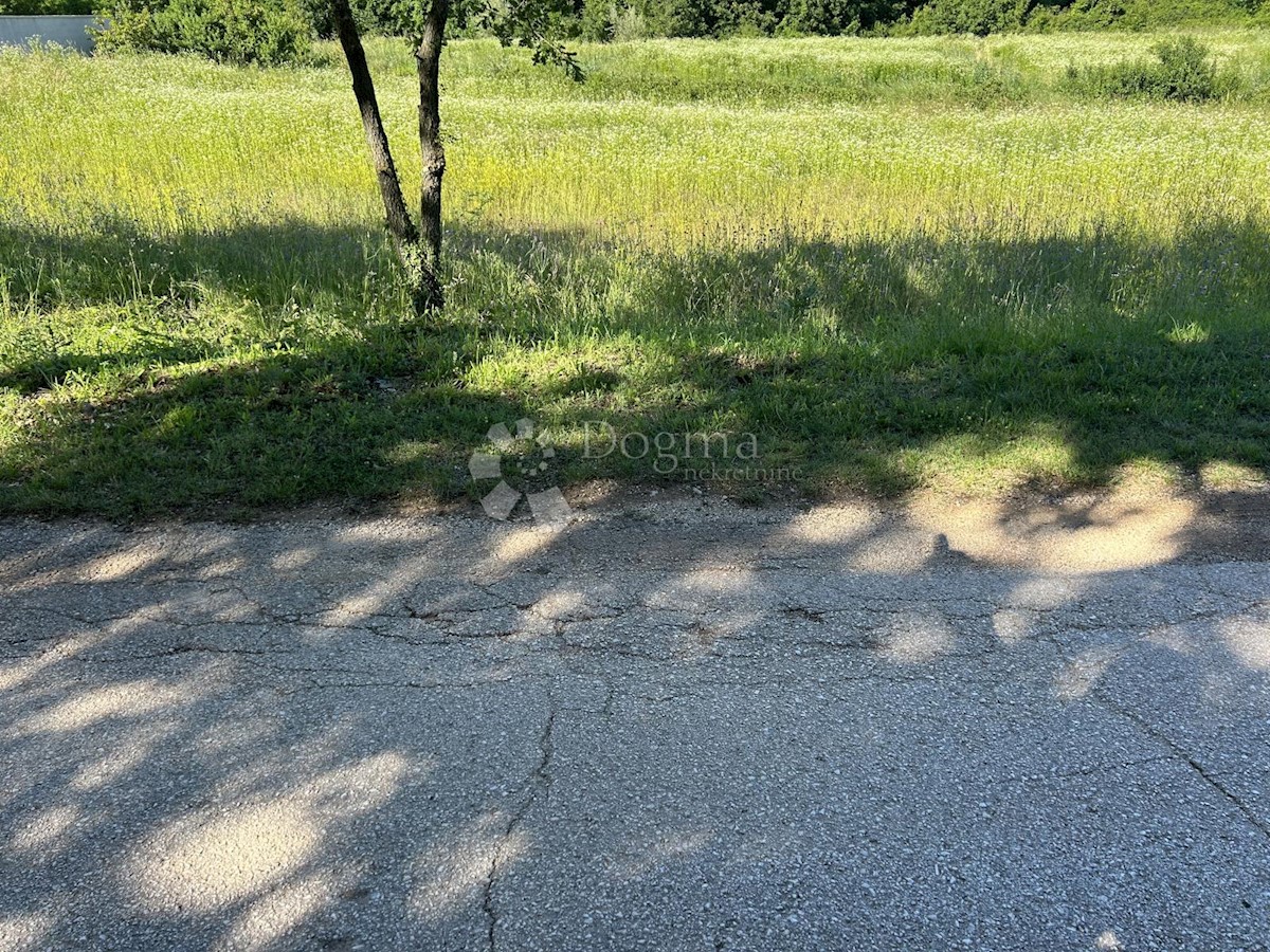 Terreno Bokordići, Svetvinčenat, 852m2