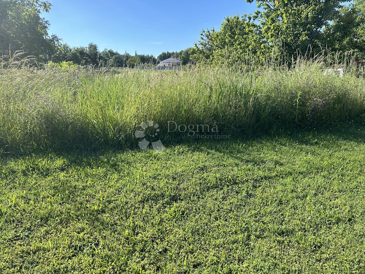 Terreno Bokordići, Svetvinčenat, 852m2