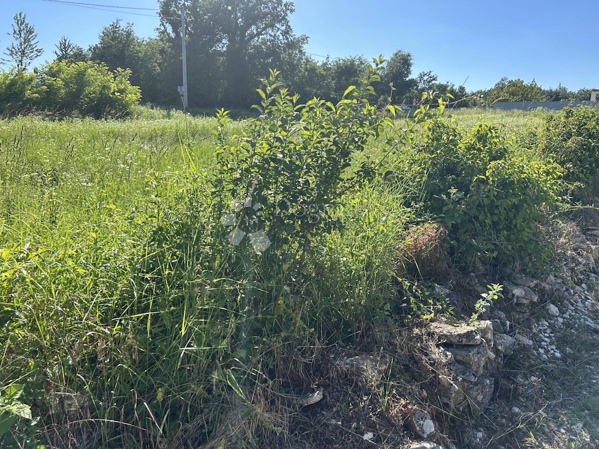 Terreno Bokordići, Svetvinčenat, 852m2