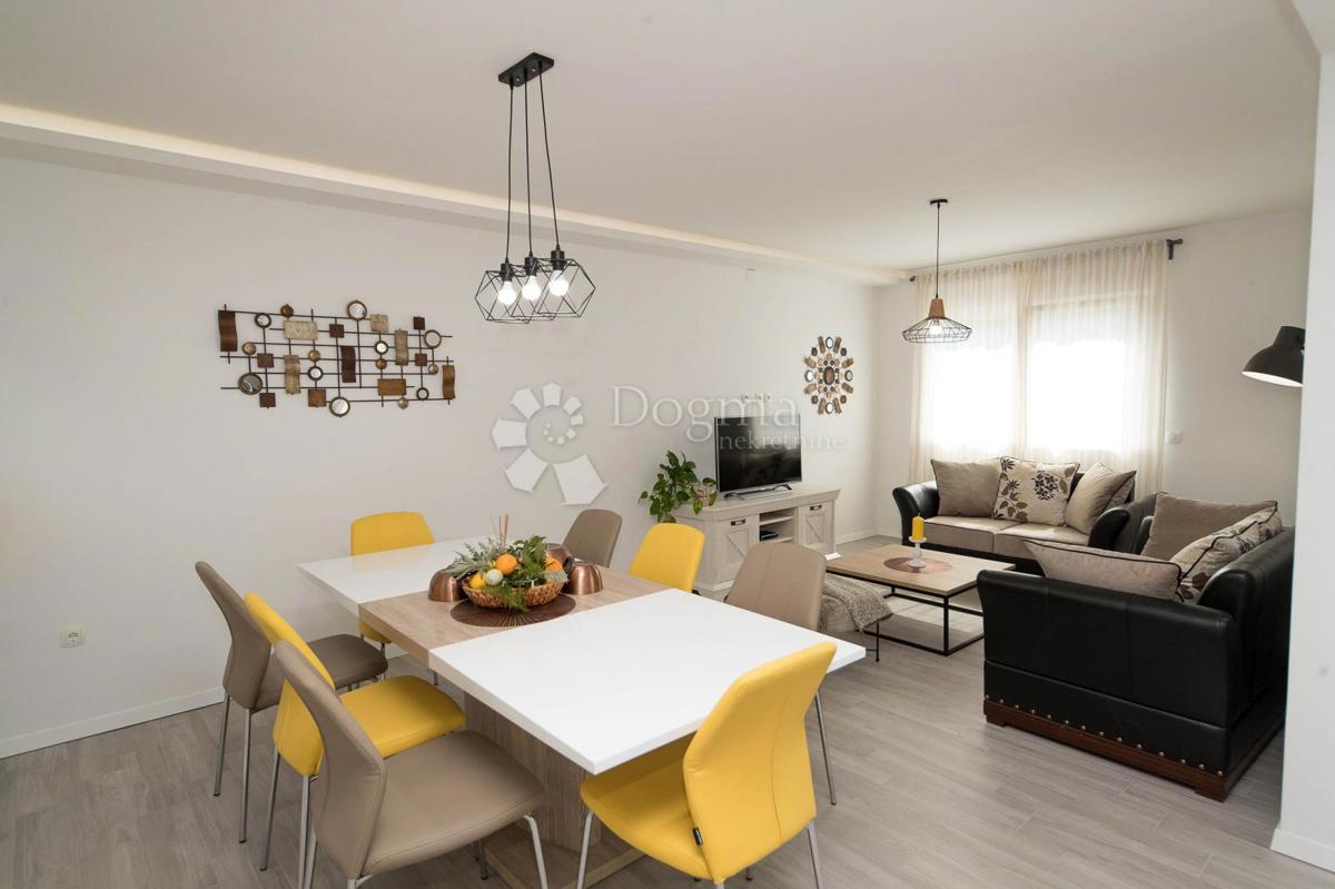 Casa Tribalj, Vinodolska Općina, 330m2