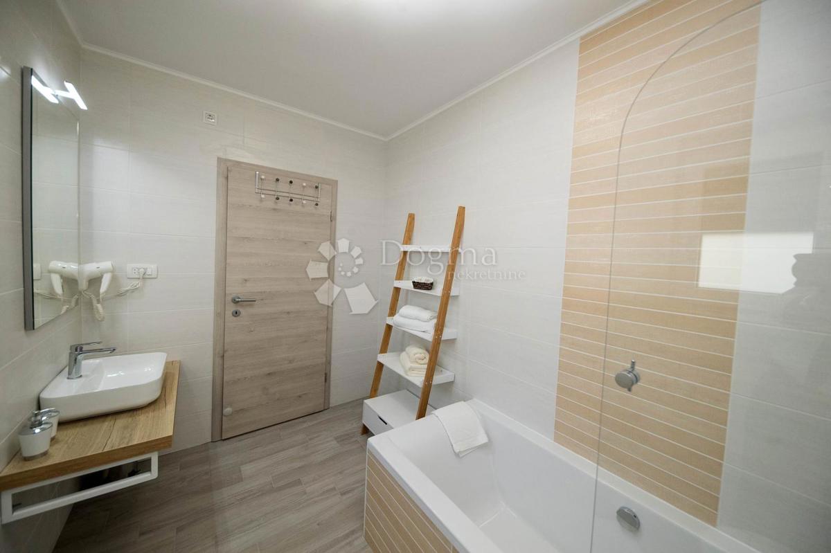 Casa Tribalj, Vinodolska Općina, 330m2