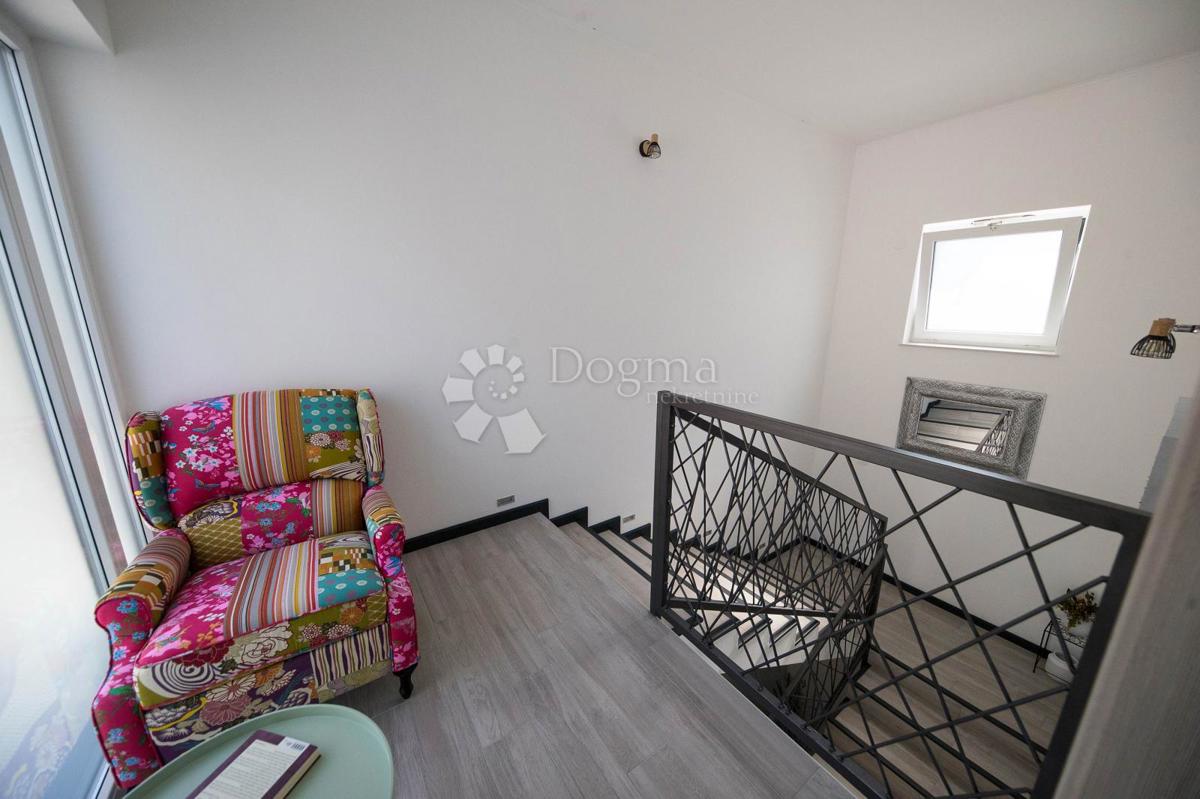 Casa Tribalj, Vinodolska Općina, 330m2