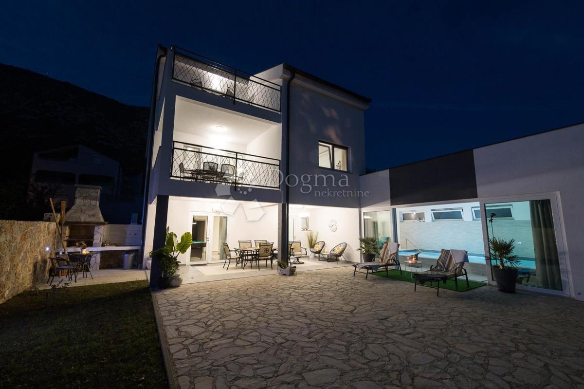 Casa Tribalj, Vinodolska Općina, 330m2