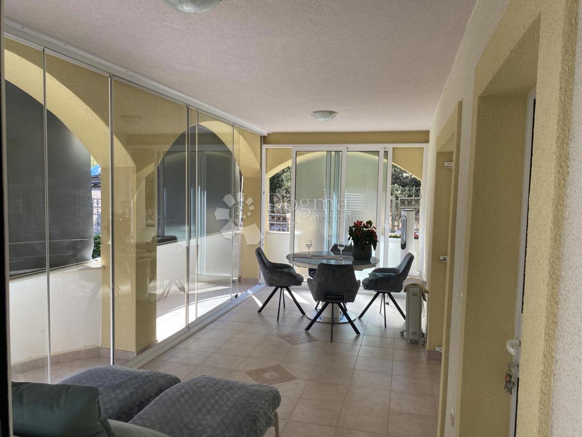 Casa Ražanj, Rogoznica, 650m2