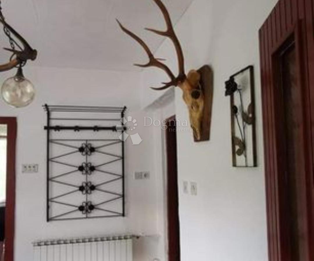 Casa Divjake, Skrad, 80m2