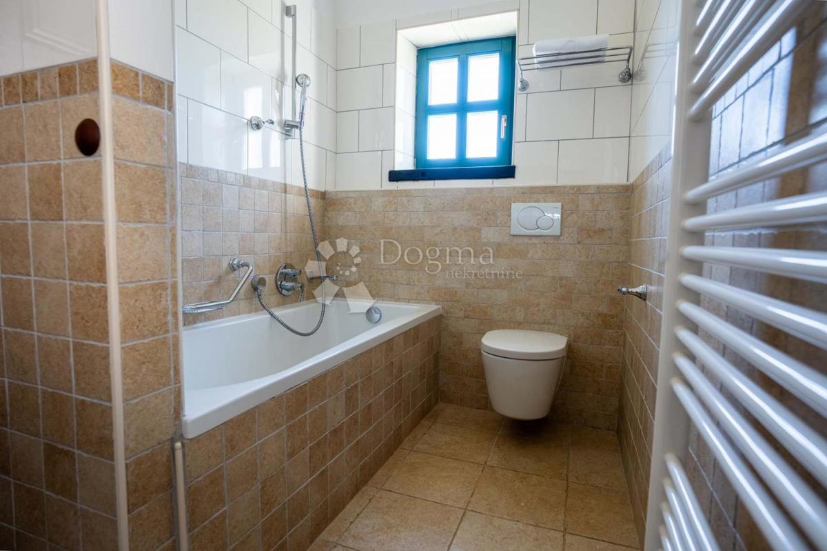 Casa Heraki, Sveti Lovreč, 263m2