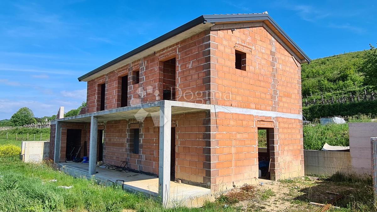 Momjan, godetevi l'idillio istriano alla fine del villaggio