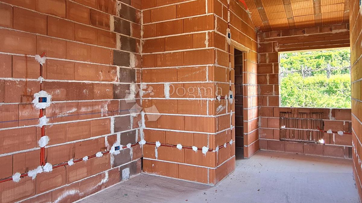 Momjan, godetevi l'idillio istriano alla fine del villaggio