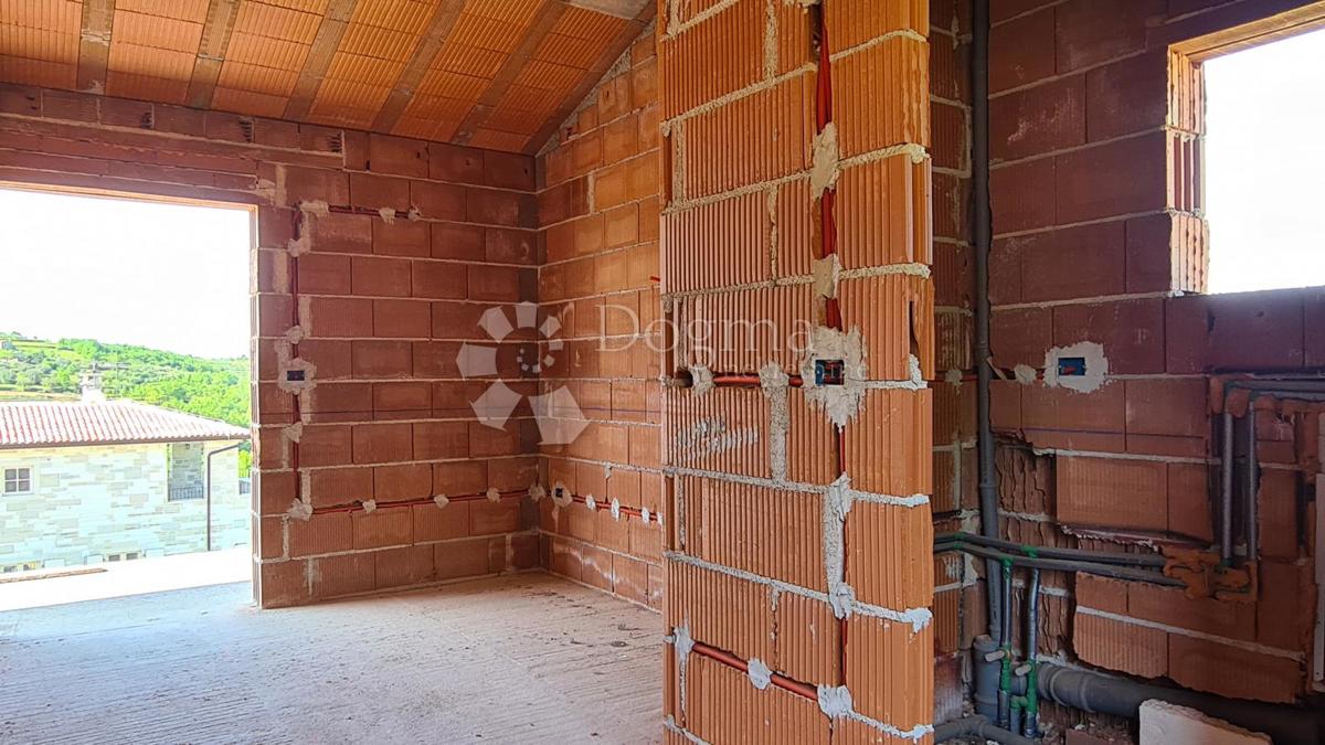 Momjan, godetevi l'idillio istriano alla fine del villaggio