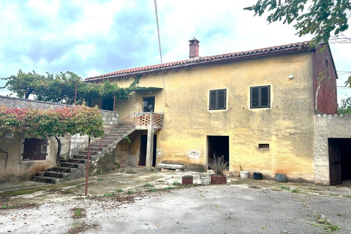 Casa Svetvinčenat, 180m2