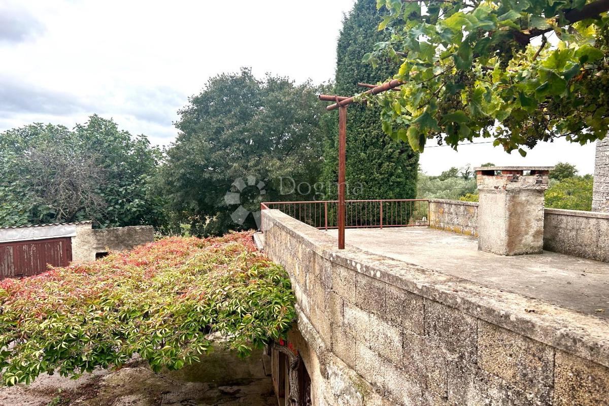 Casa Svetvinčenat, 180m2