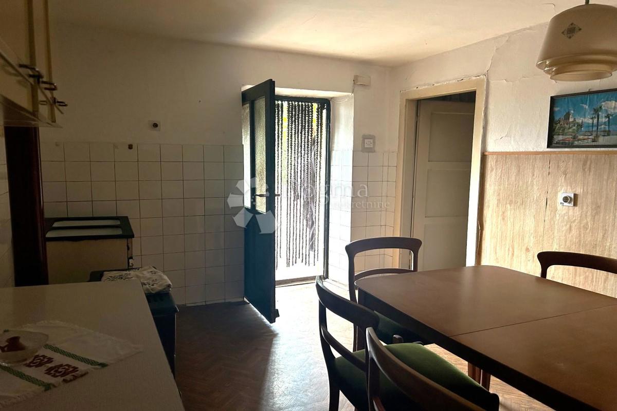 Casa Svetvinčenat, 180m2