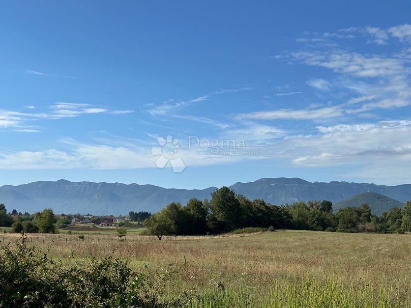 Terreno Popovača Pazariška, Gospić - Okolica, 15.000m2