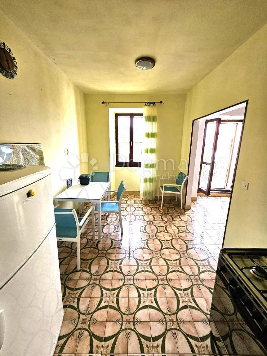 Casa Oprtalj, 125m2