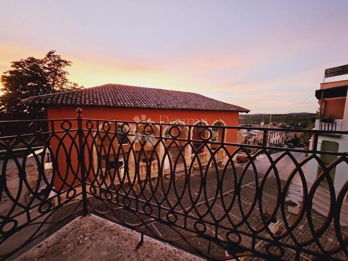 Casa Oprtalj, 125m2