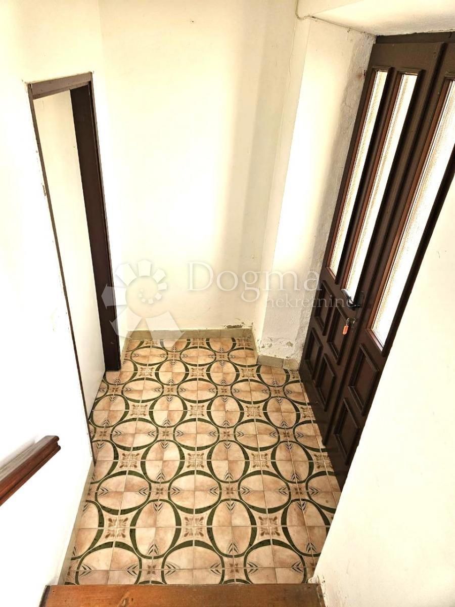 Casa Oprtalj, 125m2