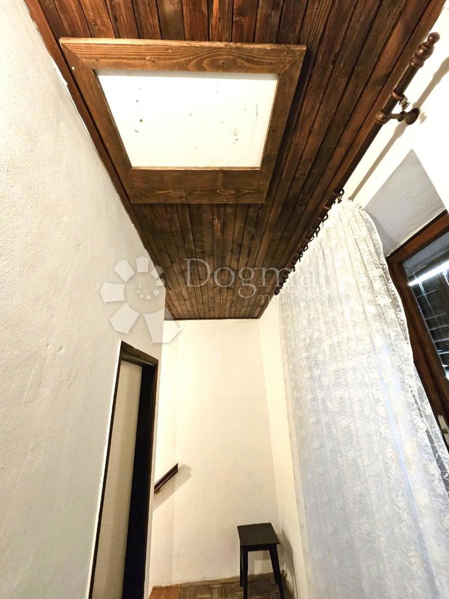 Casa Oprtalj, 125m2