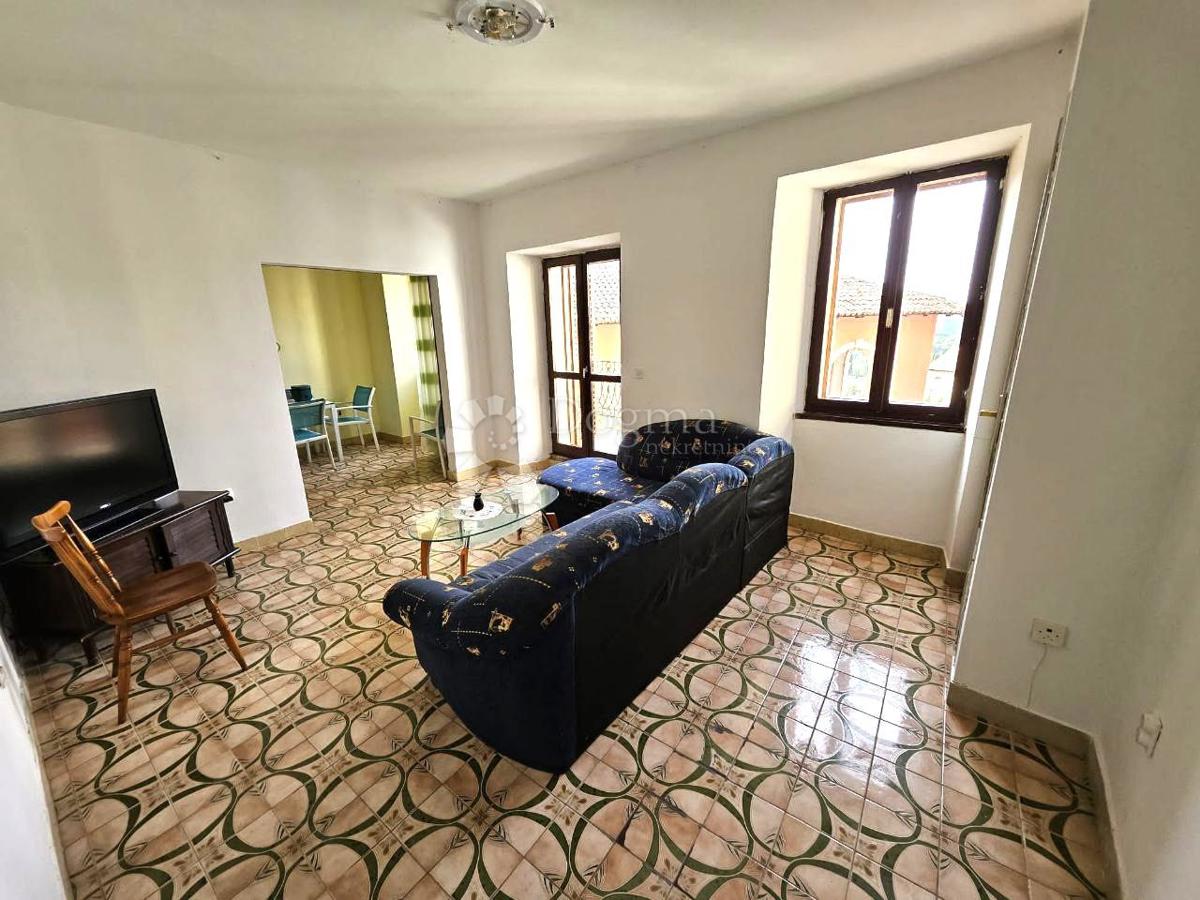 Casa Oprtalj, 125m2