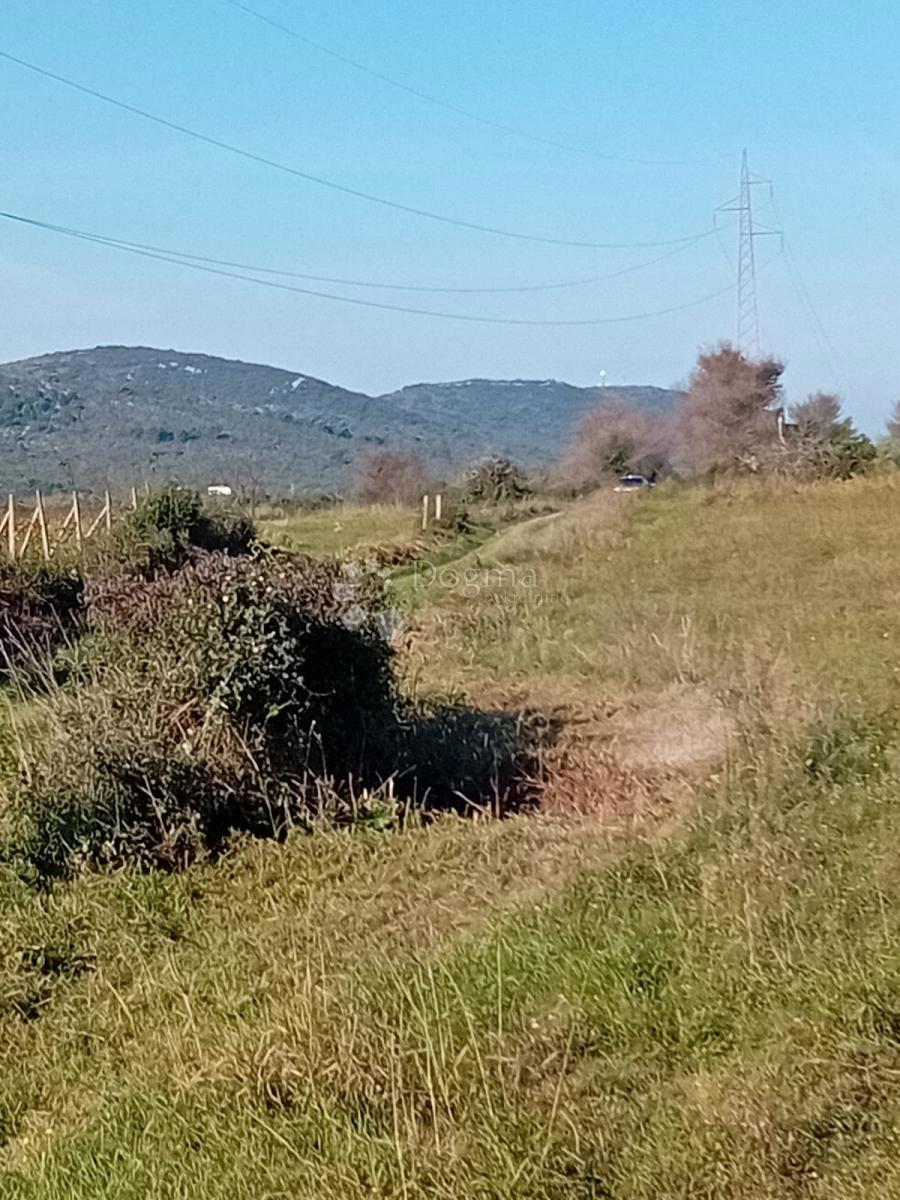 Terreno Donje Raštane, Sveti Filip I Jakov, 5.060m2