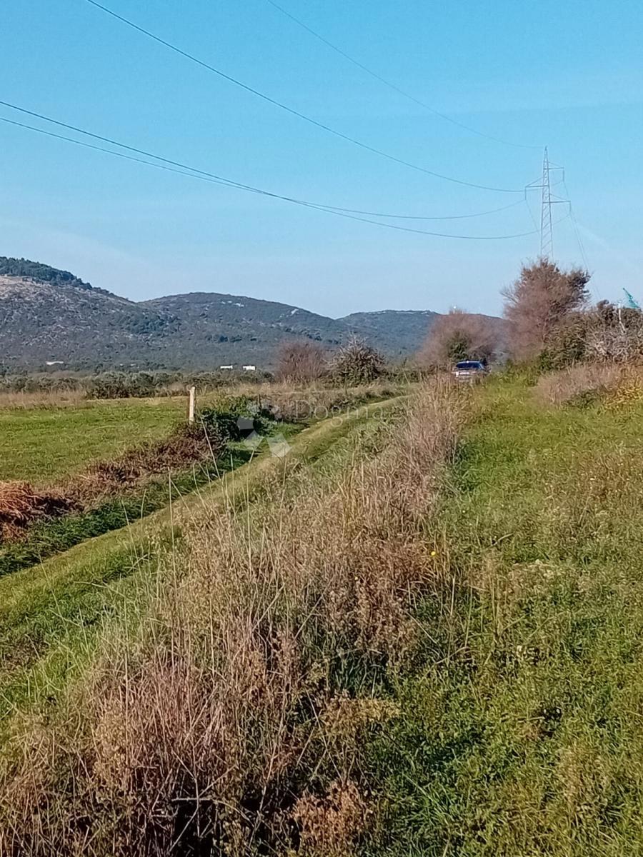 Terreno Donje Raštane, Sveti Filip I Jakov, 5.060m2