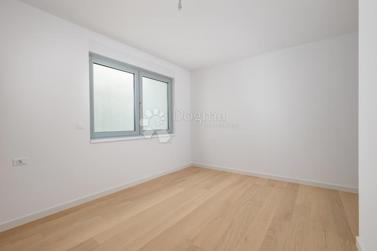 Allogio Opatija - Centar, Opatija, 103,34m2