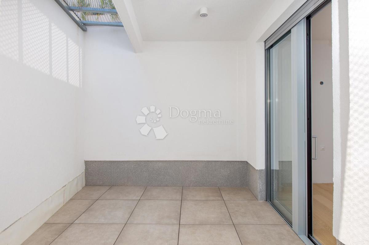 Allogio Opatija - Centar, Opatija, 103,34m2