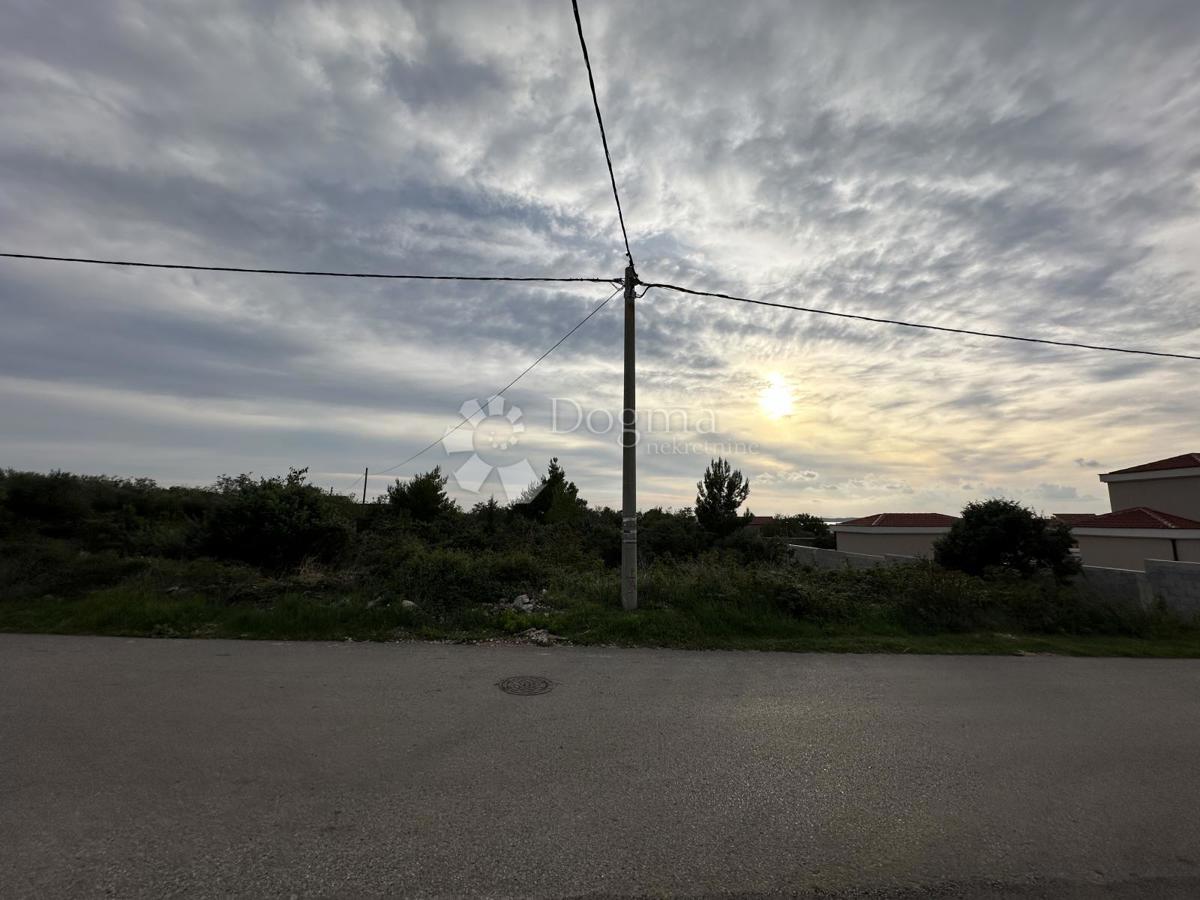 Terreno Vrsi, 2.915m2