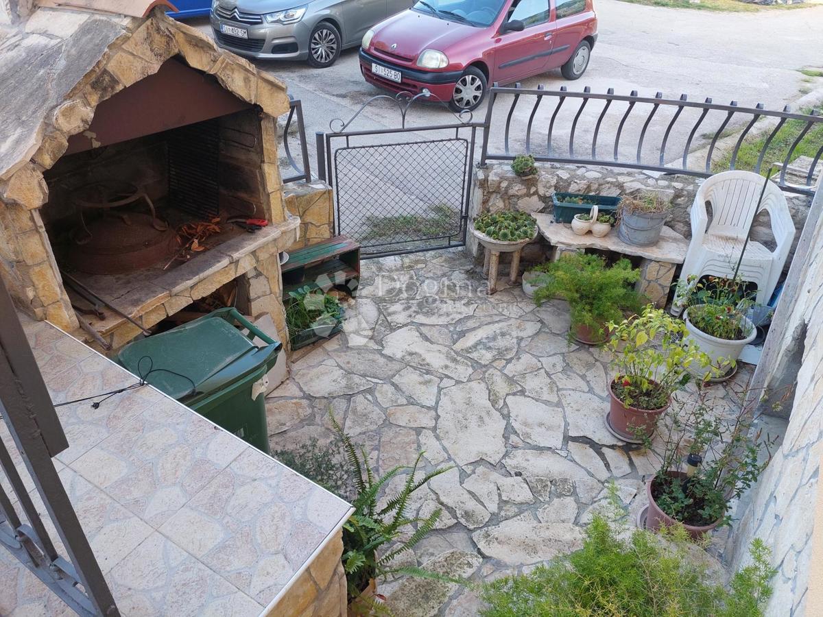 Allogio Grad, Šibenik, 101,50m2