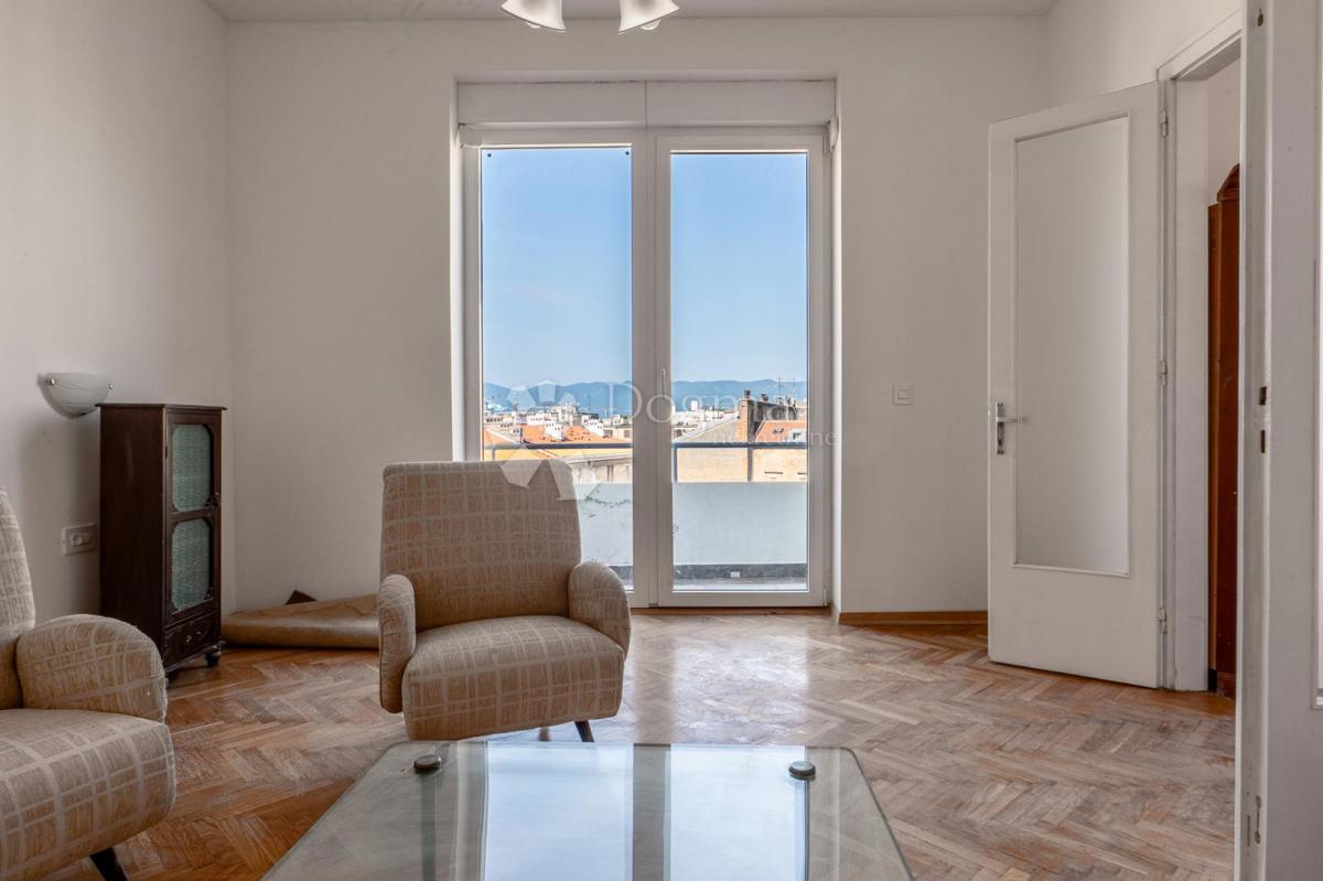 Allogio Centar, Rijeka, 107m2