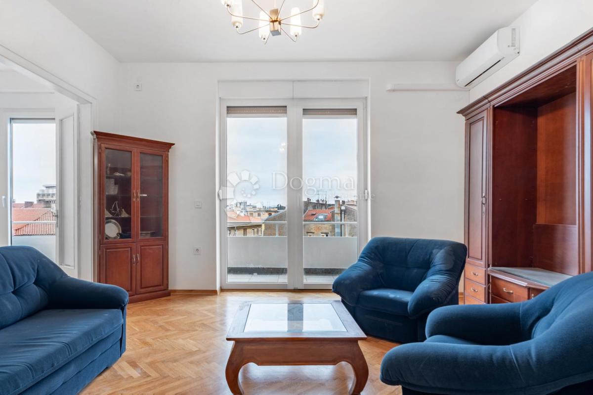 Allogio Centar, Rijeka, 107m2