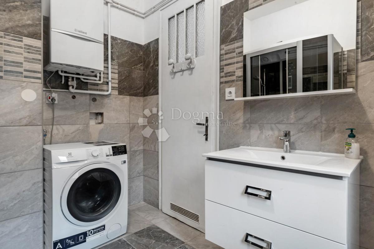 Allogio Centar, Rijeka, 107m2